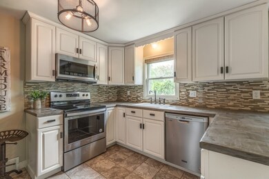 59 Rice Ave, Northborough, MA 01532 - photo 3