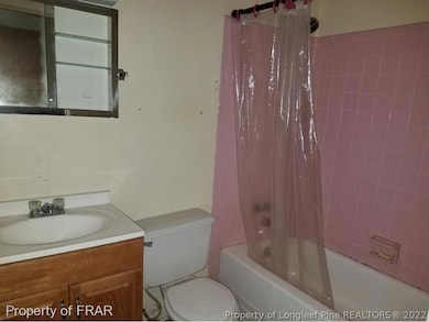 658 Stoneykirk Dr, Fayetteville, NC 28314 - photo 5