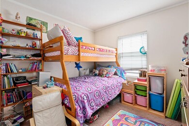 104 W Center St-007-016-Bedroom 1-MLS_Si