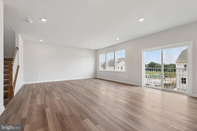 20 Forest Grove Ave, Ranson, WV 25438 - photo 7