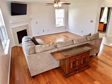 3259 Bristlecone Ct, Whiteland, IN 46184 - photo 6