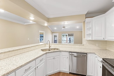 1617 Big Bend Dr, Longview, TX 75605 - photo 2