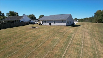 1420 Flanagan Mill Dr, Auburn, GA 30011 - photo 2