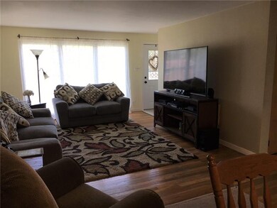 Floor to Ceiling Picture Window