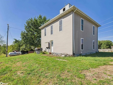 31203 155th St, Floris, IA 52560 - photo 2