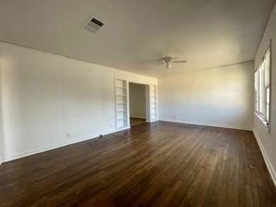 1311 E Ennis Ave, Ennis, TX 75119 - photo 3