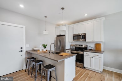 1935 N 2nd St unit 403, Philadelphia, PA 19122 - photo 2