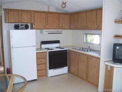 151 Cheetah Dr unit 151, Naples, FL 34114 - photo 6