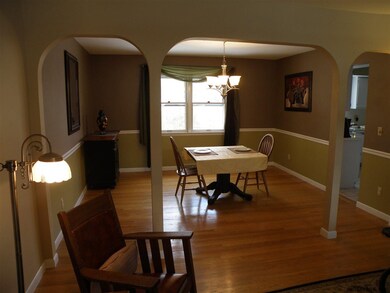 19 Schalren Dr, Latham, NY 12110 - photo 6