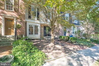 10026 Maple Leaf Dr, Montgomery Village, MD 20886 - photo 2