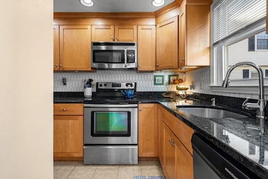 50 Edward J Roy Dr unit 10, Manchester, NH 03104 - photo 4