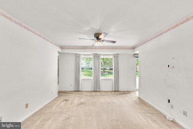 300 Chapel Ct unit 105, Walkersville, MD 21793 - photo 5