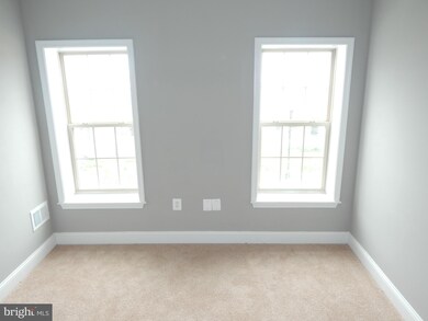 218 N Duncan St, Baltimore, MD 21231 - photo 7