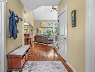 2084 N Walnut St, Canby, OR 97013 - photo 5