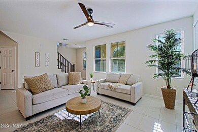 2048 W El Cortez Trail, Phoenix, AZ 85085 - photo 2