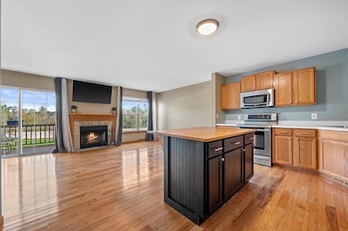 2119 E Broadway unit C, Waukesha, WI 53186 - photo 6