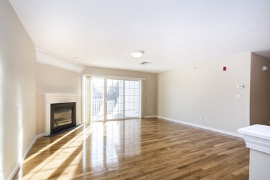 721 Hampton Way unit 721, Abington, MA 02351 - photo 5