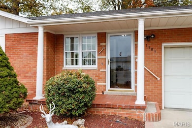 1103 Walnut St, Germantown, IL 62245 - photo 4