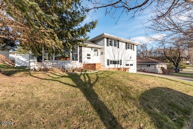 1705 N 6th St MLS-11