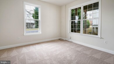 897 Hidden Marsh St, Gaithersburg, MD 20877 - photo 5