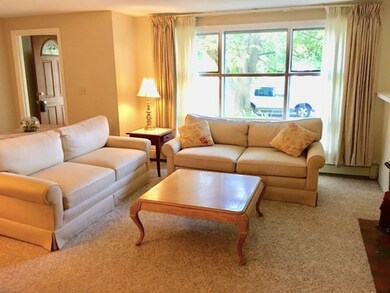 52 Wethersfield Rd, Natick, MA 01760 - photo 3