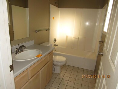 528 Village Dr unit C12, Central Point, OR 97502 - photo 5