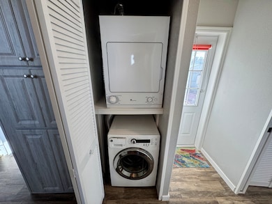 90 Kumquat Rd, Palmetto, FL 34221 - photo 6