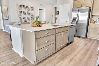 SEA_INW_ManorCollection_HaydenCanyon_Pic