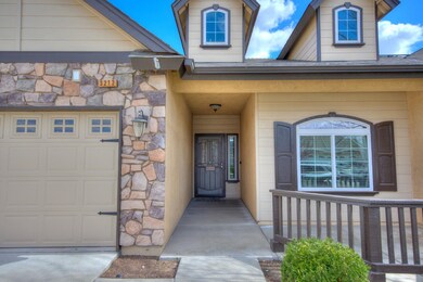 3212 N Arroyo Ave, Fresno, CA 93727 - photo 5