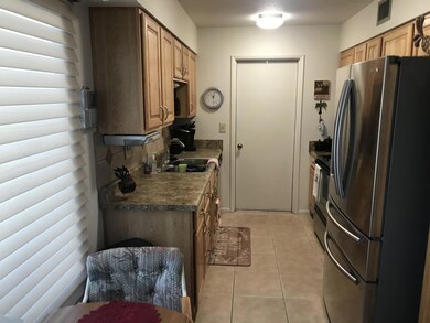 17330 N Del Webb Blvd, Sun City, AZ 85373 - photo 6