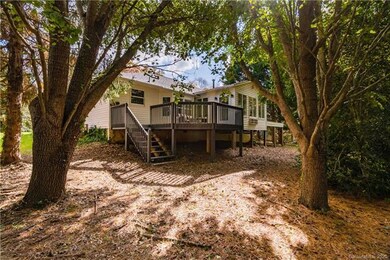 70 Forest Lake Dr, Asheville, NC 28803 - photo 4