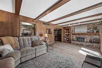 556 Mahaska Ct, Iowa City, IA 52246 - photo 4