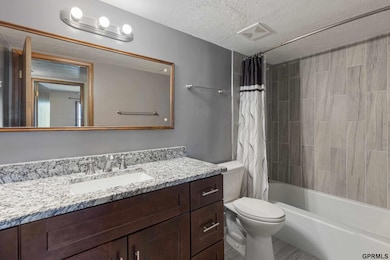 12749 Woodcrest Plaza unit 211B, Omaha, NE 68137 - photo 6