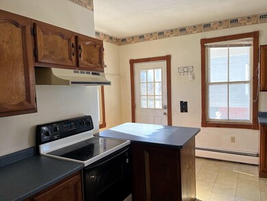 50 E Center St, Rutland, VT 05701 - photo 7