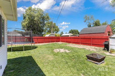 1216 E Amity Ave, Nampa, ID 83686 - photo 3