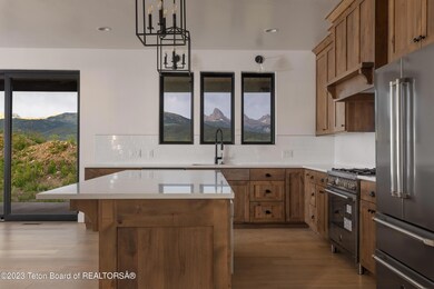 05 kitchen 2