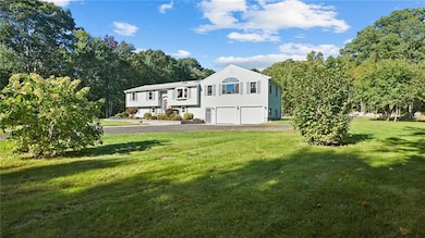 208 Franklin Rd, Coventry, RI 02816 - photo 2