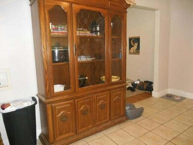 140 Kitchen 1 3