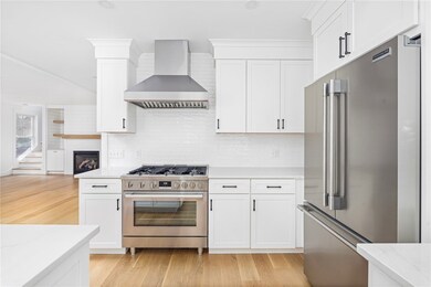 12 Tompkins Ct, Newport, RI 02840 - photo 5