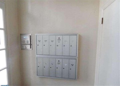 420 N Wayne Ave unit 1, Wayne, PA 19087 - photo 3