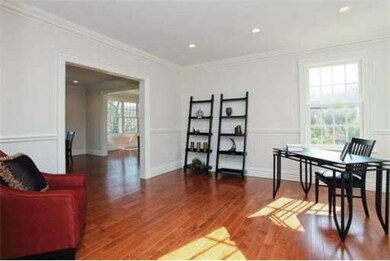 134 Vine St, Chestnut Hill, MA 02467 - photo 7