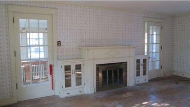 36 E Central Ave, Paoli, PA 19301 - photo 5