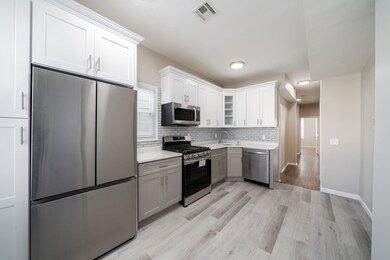 129 Sherman Ave unit 2, Jersey City, NJ 07307 - photo 3