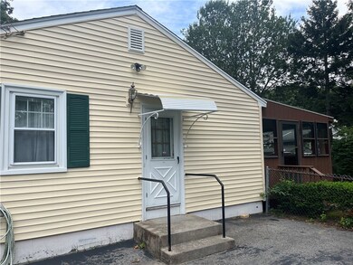 86 Adrian St, Warwick, RI 02886 - photo 5