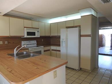 11894 SW 12 Place, Davie, FL 33325 - photo 7