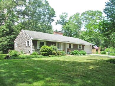 72 Benefit Rd, Wakefield, RI 02879 - photo 2