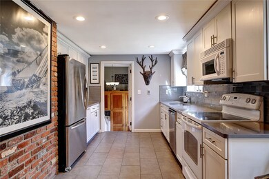 61 Linden Rd, Barrington, RI 02806 - photo 5