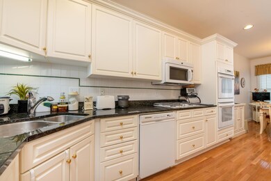 6050 McNaughten Grove Ln, Columbus, OH 43213 - photo 5