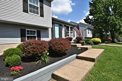 408 Federal Ln, Morrisville, PA 19067 - photo 4