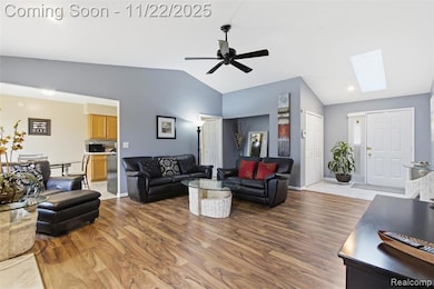 33766 Lipke St, Clinton Township, MI 48035 - photo 6